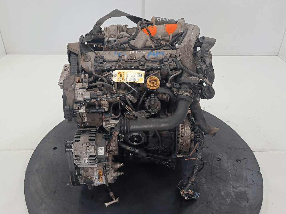 Двигатель к Renault Scenic 2 (03-06)