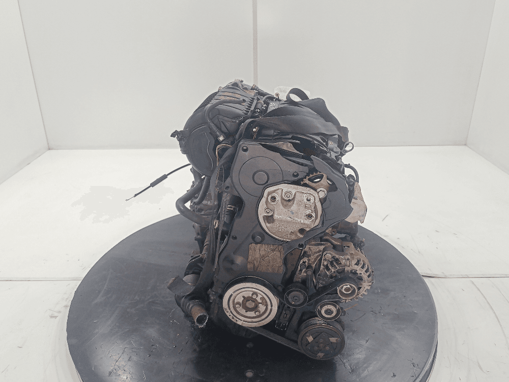 Двигатель к Peugeot 307 (01-05)