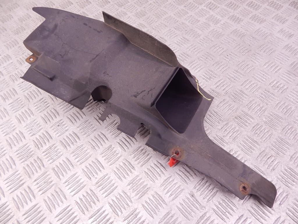 Воздуховод тормозной правый к BMW 5 E39 (95-00)