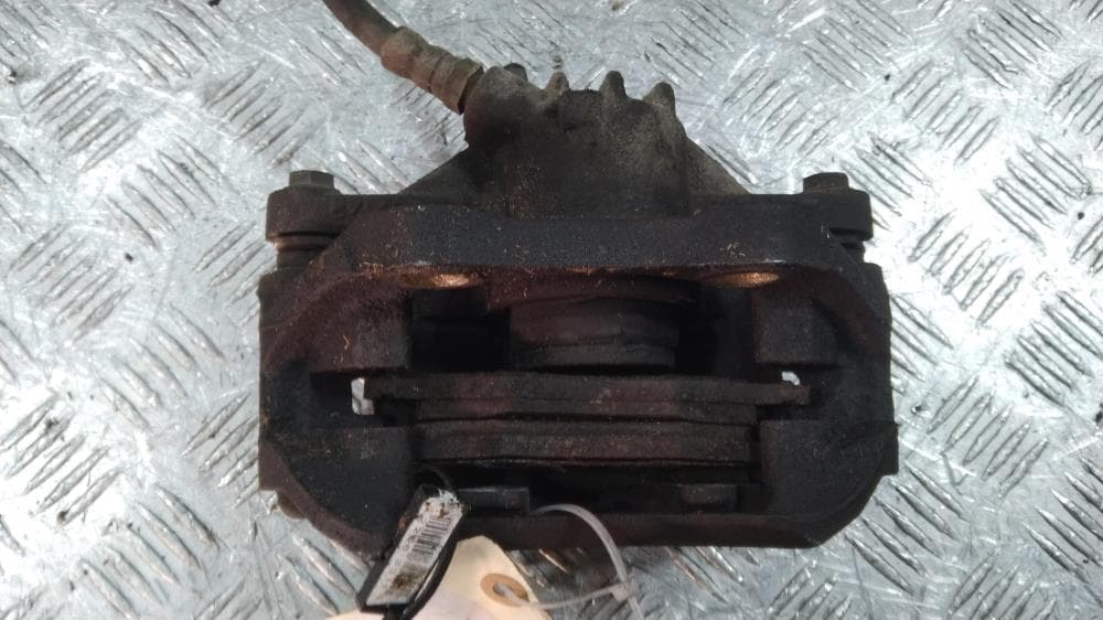 Суппорт передний левый к Peugeot 206 1 (98-03)