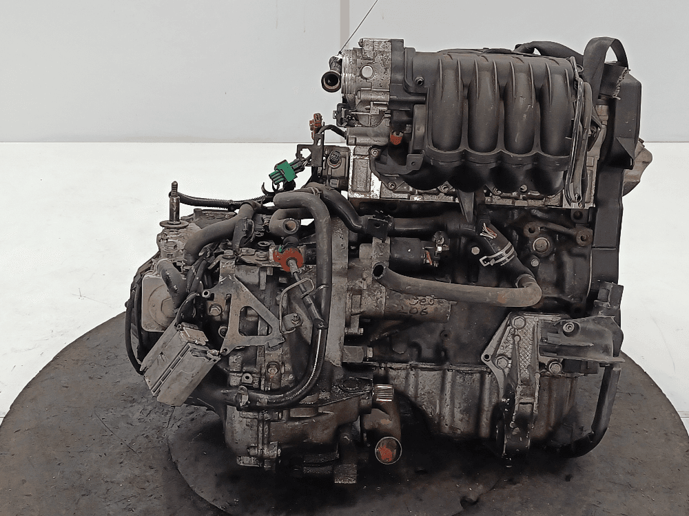 Двигатель к Peugeot 307 (01-05)