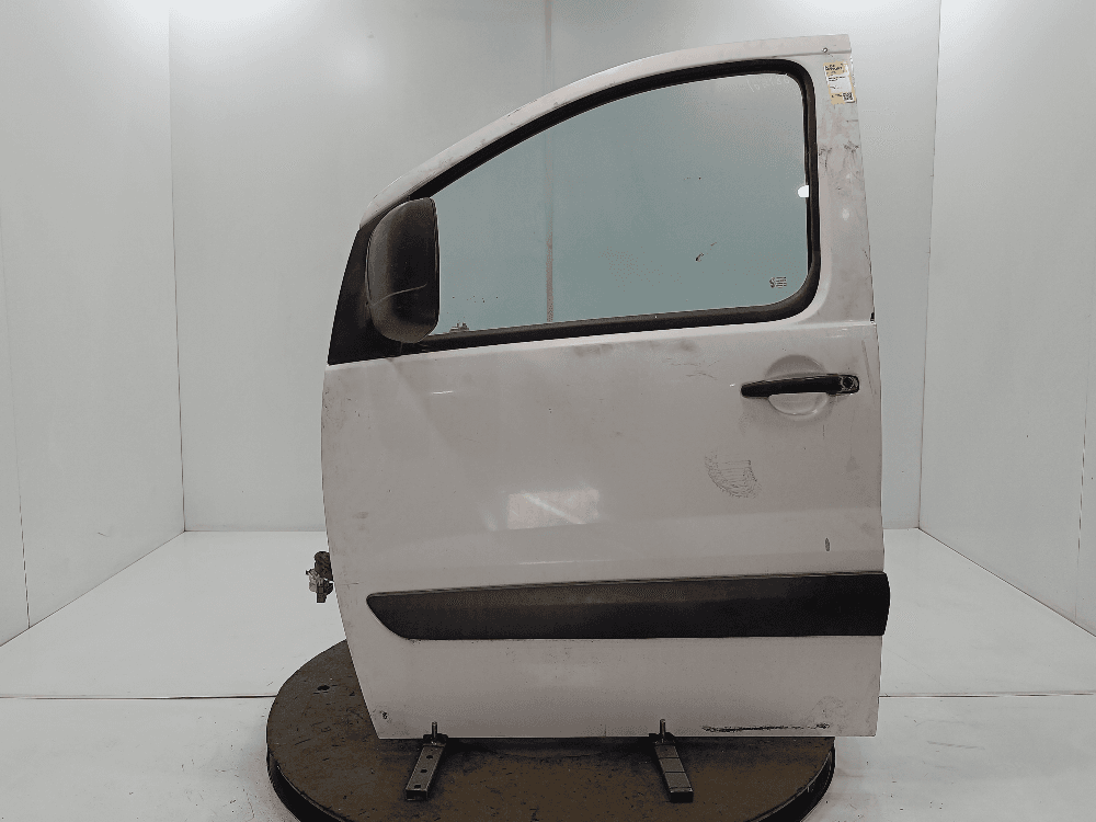 Дверь передняя левая к Peugeot Expert 2 (07-12)