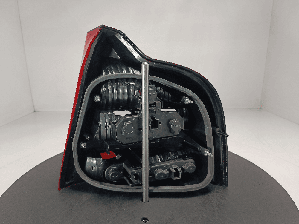 Фонарь задний левый к Volvo S80 1 (98-06)