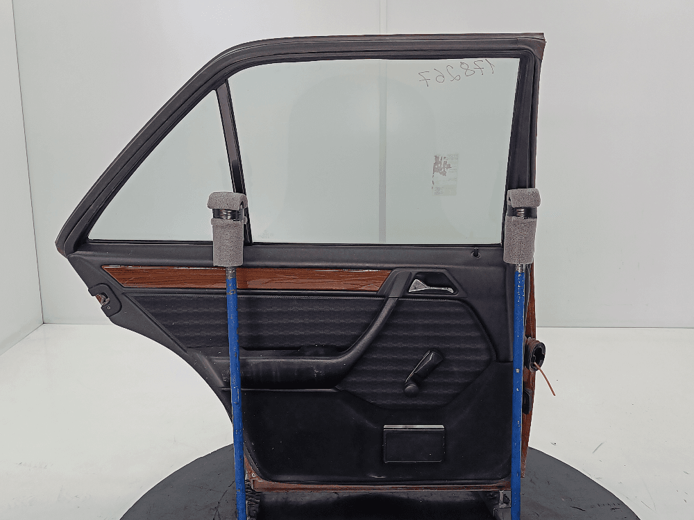 Дверь задняя левая к Mercedes E Class W124 (85-93)