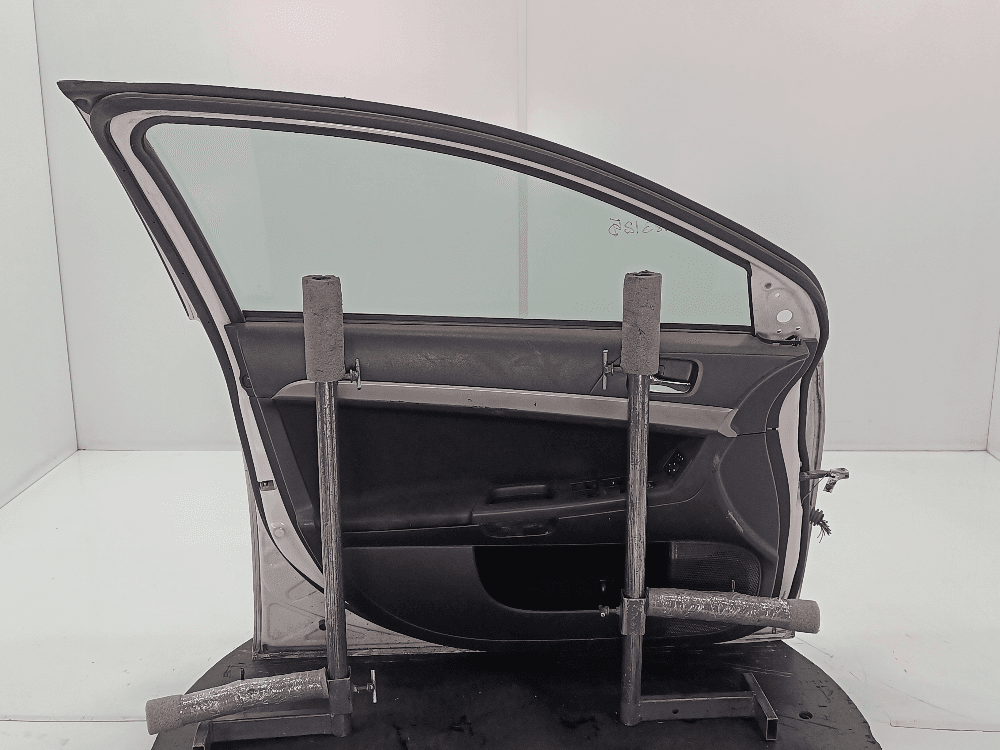 Дверь передняя левая к Mitsubishi Lancer 10 (07-10)