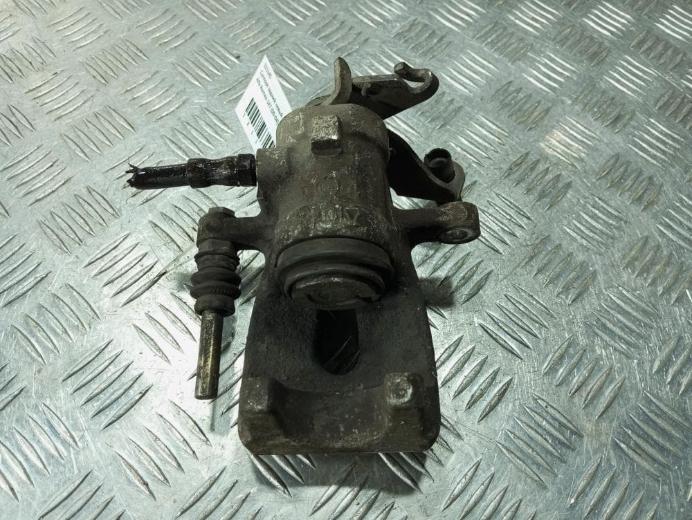 Суппорт задний левый к Alfa Romeo 147 (00-04)