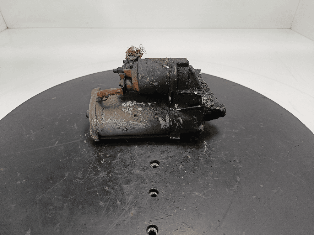 Стартер к Renault Megane 2 (02-06)