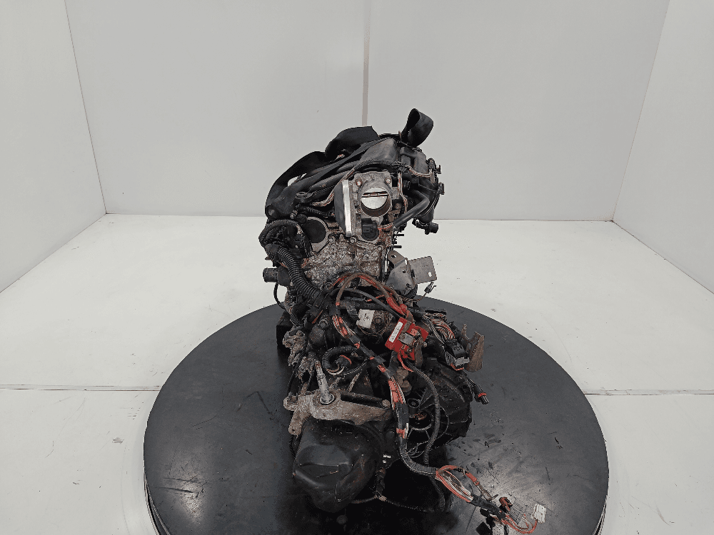 Двигатель к Renault Megane 2 (02-06)