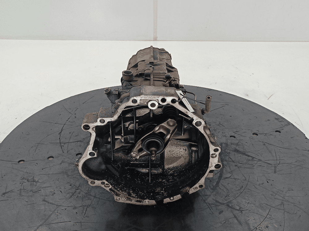 КПП механическая (МКПП) к Audi A4 B6 (01-05)