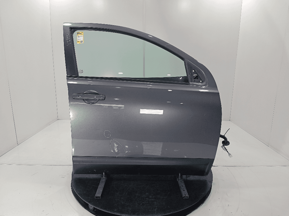 Дверь передняя правая к Nissan  Qashqai 1 (07-10)