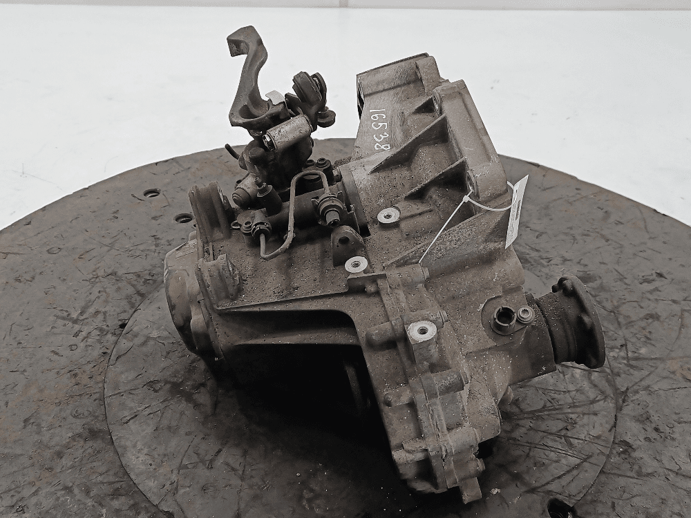 КПП механическая (МКПП) к Volkswagen Polo 4 (01-05)