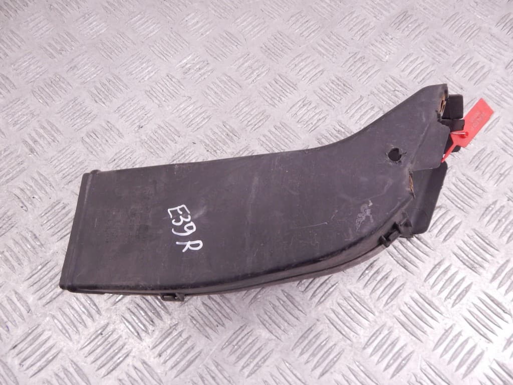 Воздуховод тормозной правый к BMW 5 E39 (95-00)