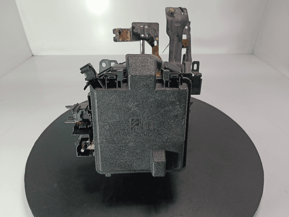 Блок предохранителей к Ford Transit 4 (13-24)