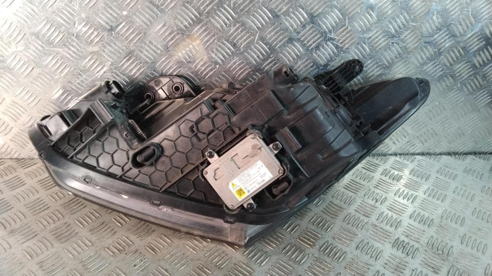 Фара правая к Hyundai Santa Fe DM Рестайлинг (15-18)