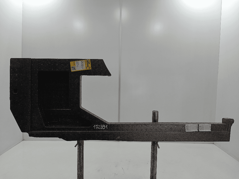 Ящик для инструментов к Volkswagen Passat B8 (14-19)