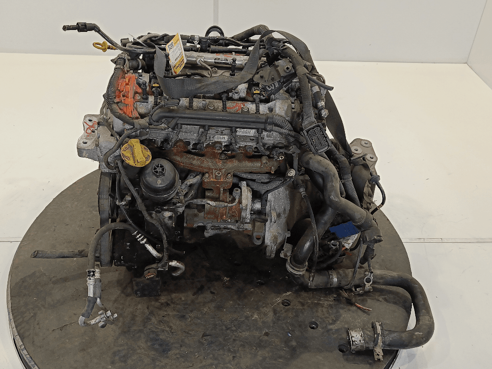 Двигатель к Opel Corsa D (06-11)
