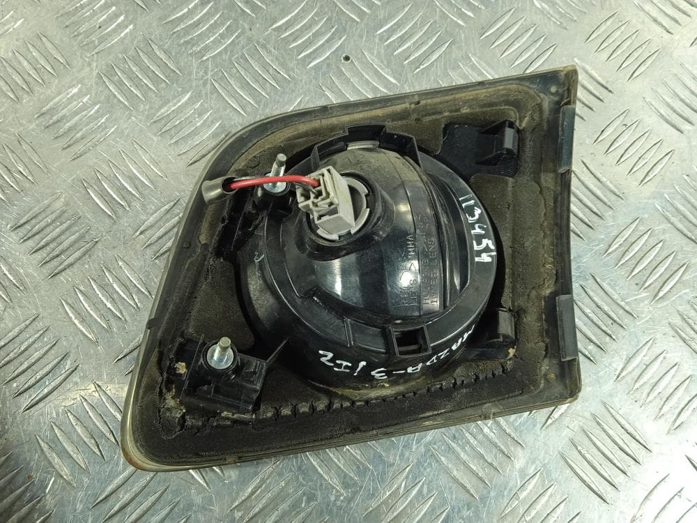 Фонарь крышки багажника левый к Mazda 3 BK Рестайлинг (06-09)