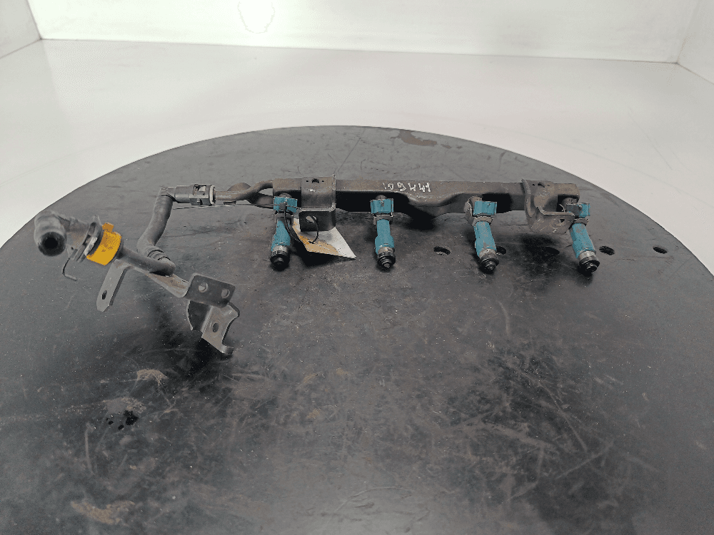 Топливная рампа к Mazda 3 BK Рестайлинг (06-09)