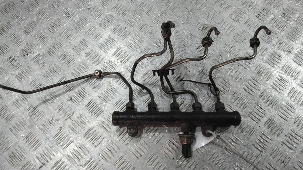 Топливная рампа к Ford Focus 2 (04-08)