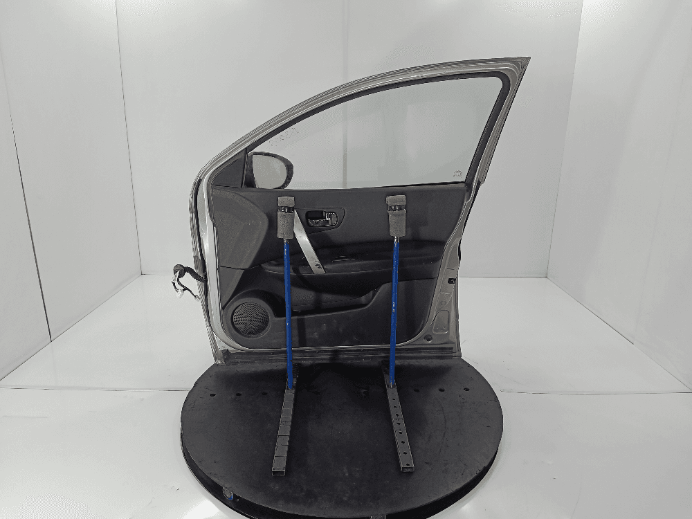 Дверь передняя правая к Nissan  Qashqai 1 (07-10)