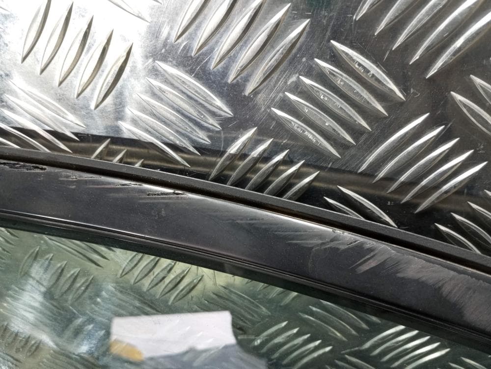 Дверь передняя правая к Mazda 3 BK (03-06)