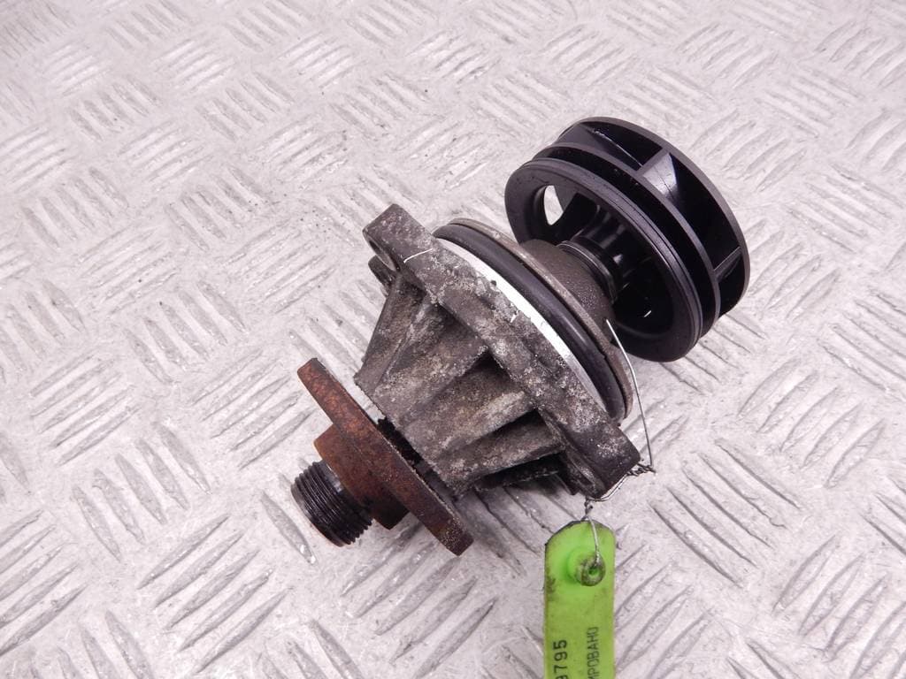 Помпа к BMW 5 E39 (95-00)