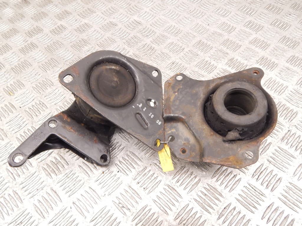 Подушка крепления двигателя к Volkswagen Lupo (98-05)