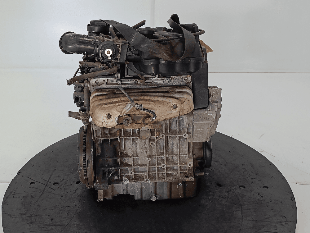 Двигатель к Volkswagen Golf 4 (97-06)