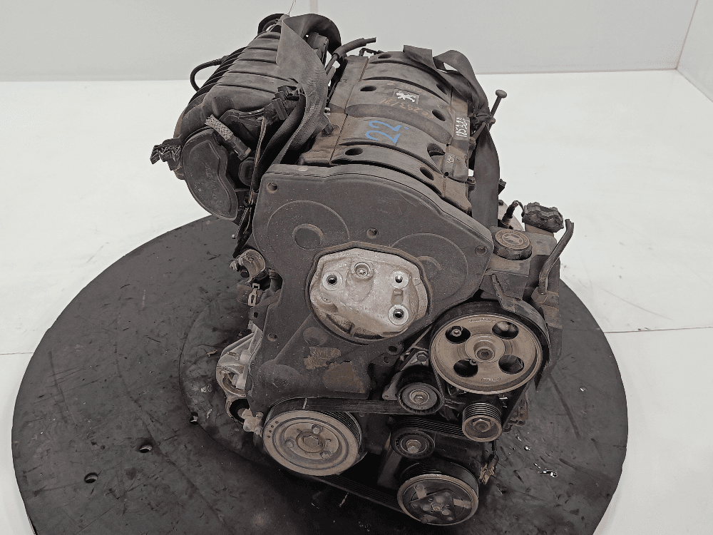 Двигатель к Peugeot 307 (01-05)