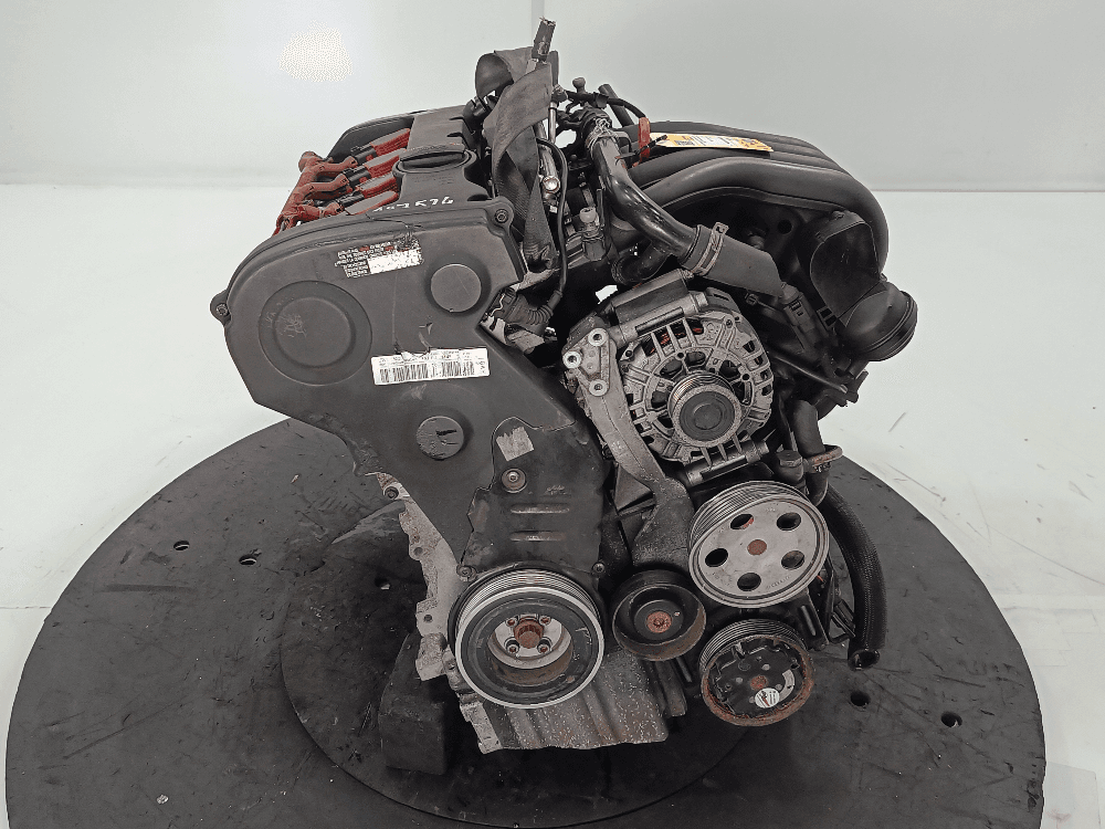 Двигатель к Audi A4 B6 (01-05)