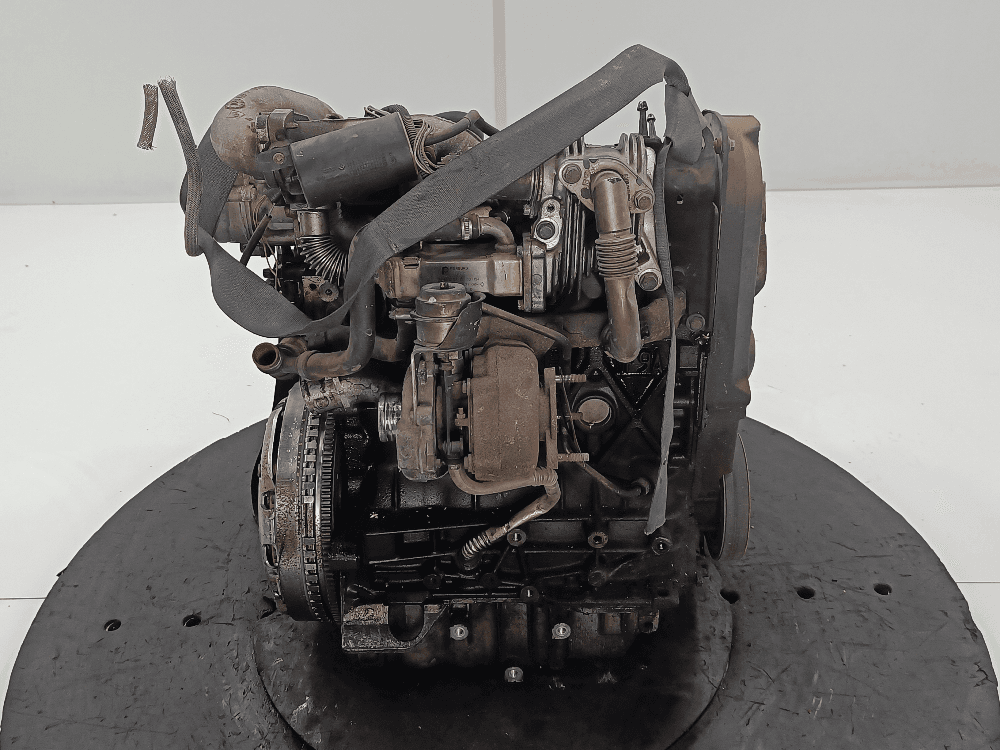 Двигатель к Renault Scenic 2 (03-06)