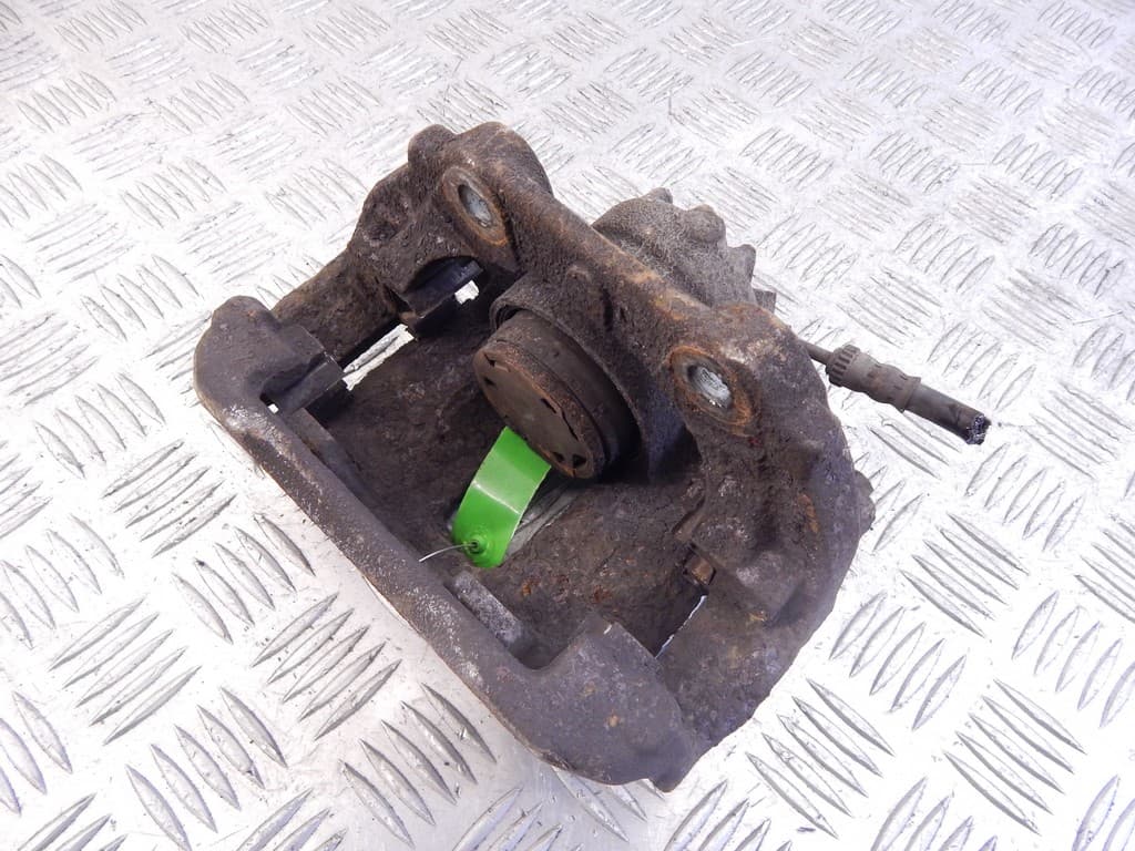 Суппорт передний правый к Peugeot 207 (06-09)