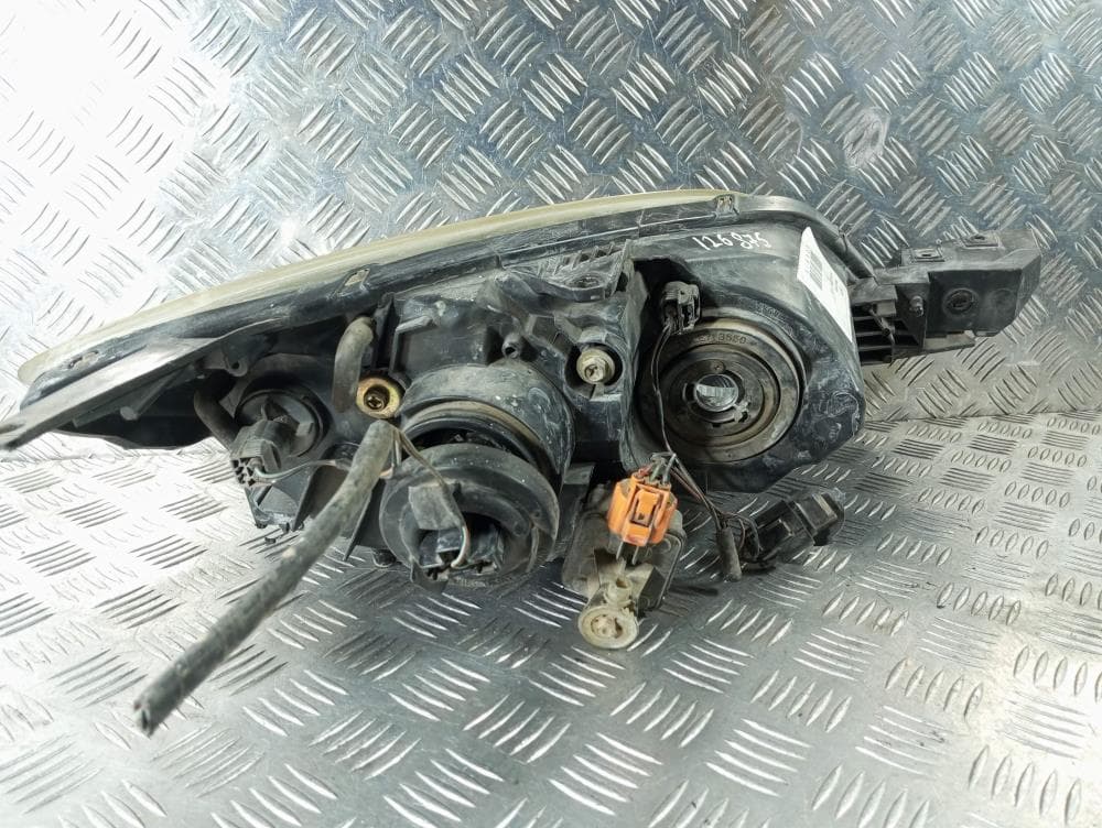 Фара левая к Mazda 3 BK (03-06)