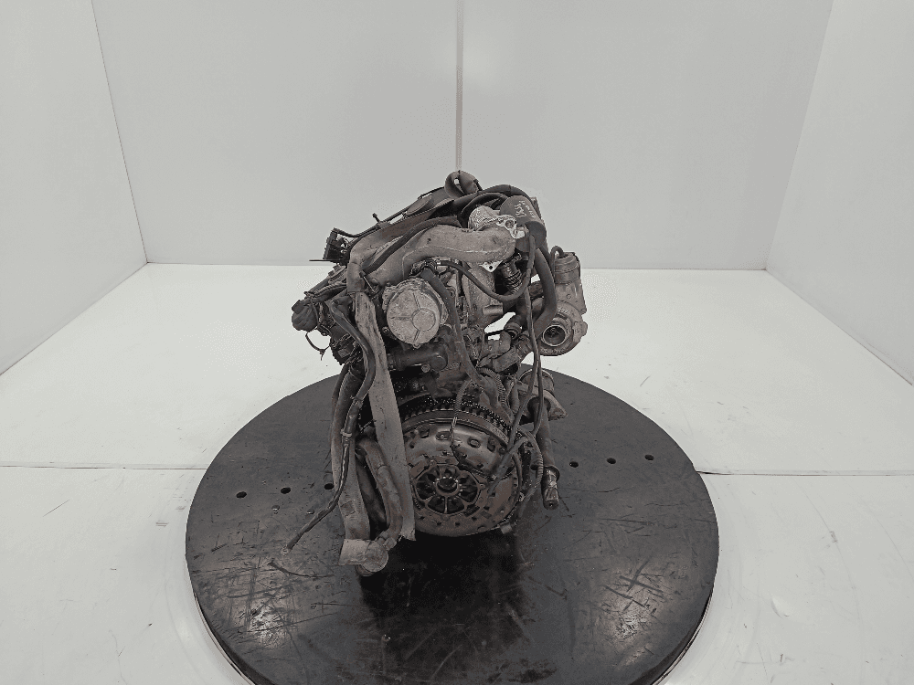 Двигатель к Renault Scenic 2 (03-06)