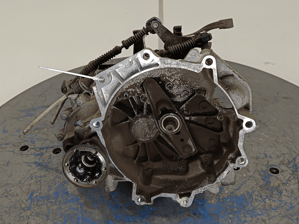 КПП механическая (МКПП) к Volkswagen Polo 4 (01-05)
