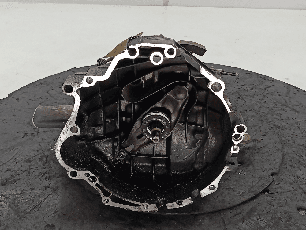 КПП механическая (МКПП) к Audi A6 C5/4B Рестайлинг (01-04)