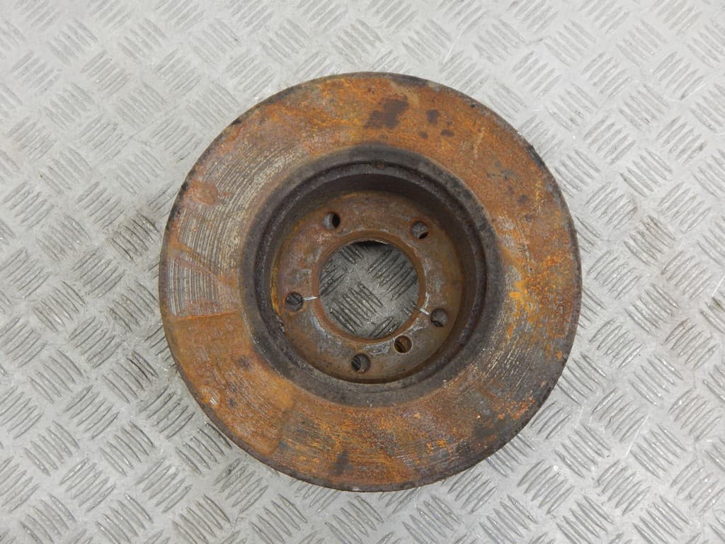 Диск тормозной передний к BMW 1 E81/E82/E87/E88 Рестайлинг (07-11)
