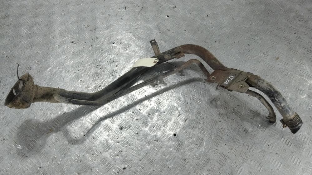 Горловина топливного бака к Nissan  X-Trail T30 Рестайлинг (04-07)