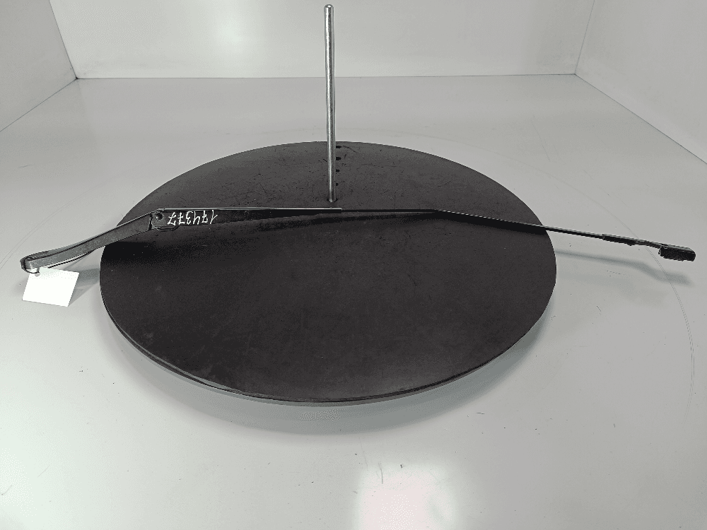 Щеткодержатель (поводок стеклоочистителя, дворник) к Ford Transit 4 (13-24)