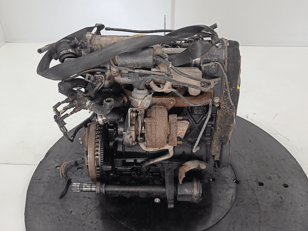 Двигатель к Renault Laguna 2 (01-05)