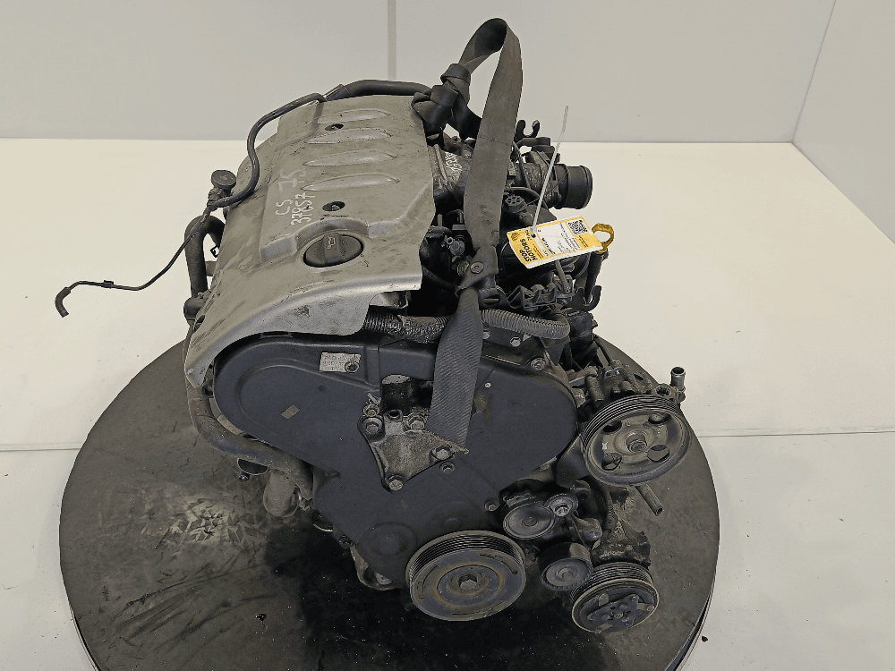 Двигатель к Citroen C5 1 (01-04)