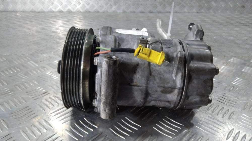 Компрессор кондиционера к Mini Cooper R56 (06-10)