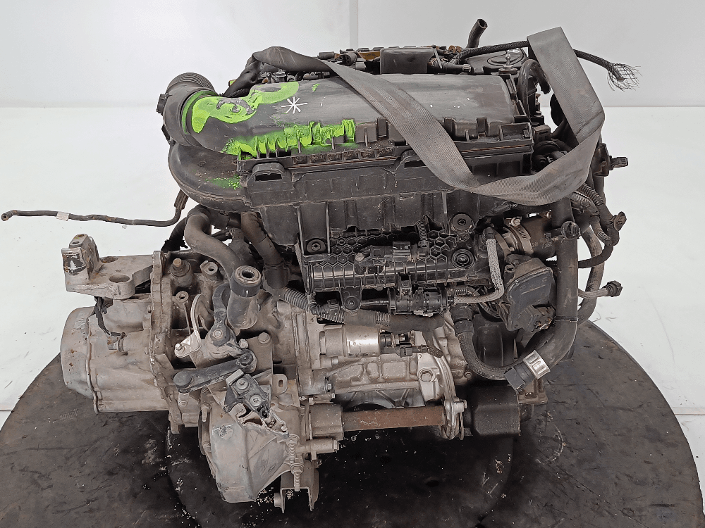 Двигатель к Peugeot 308 2 (13-17)