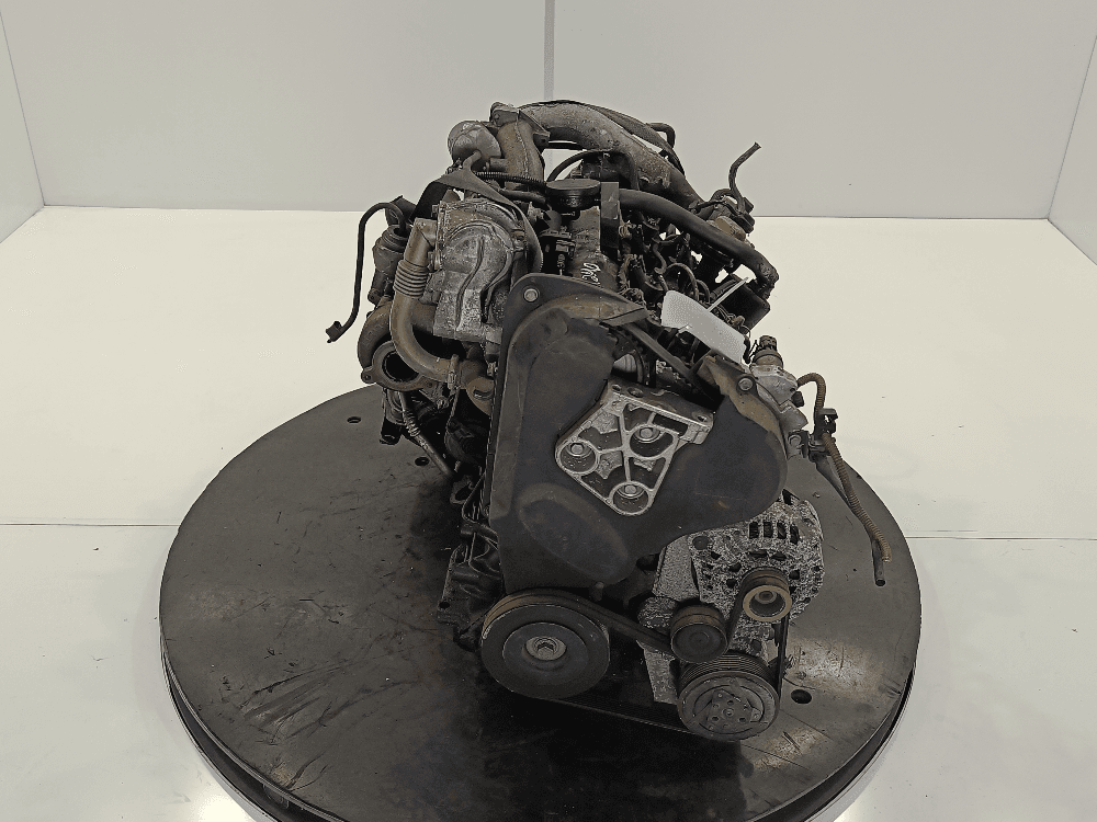 Двигатель к Renault Scenic 2 (03-06)
