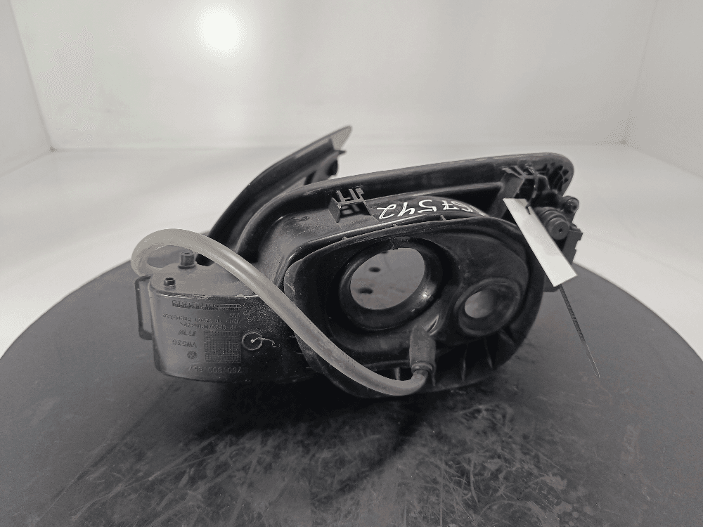 Лючок топливного бака к Volkswagen Touareg 3 (18-24)