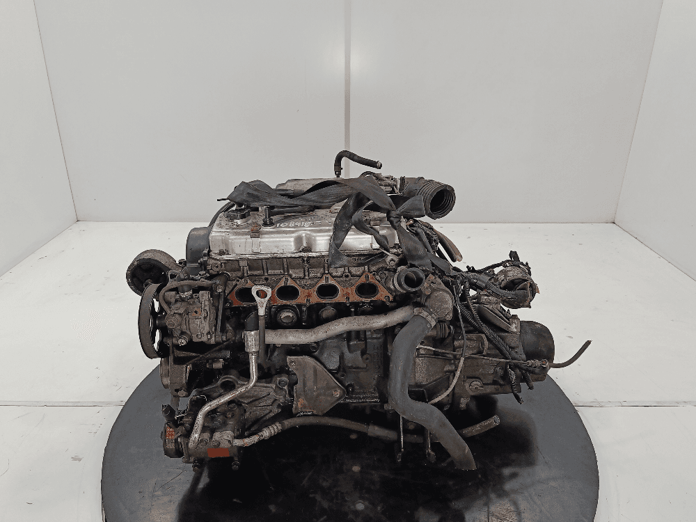 Двигатель к Mitsubishi Carisma (95-99)