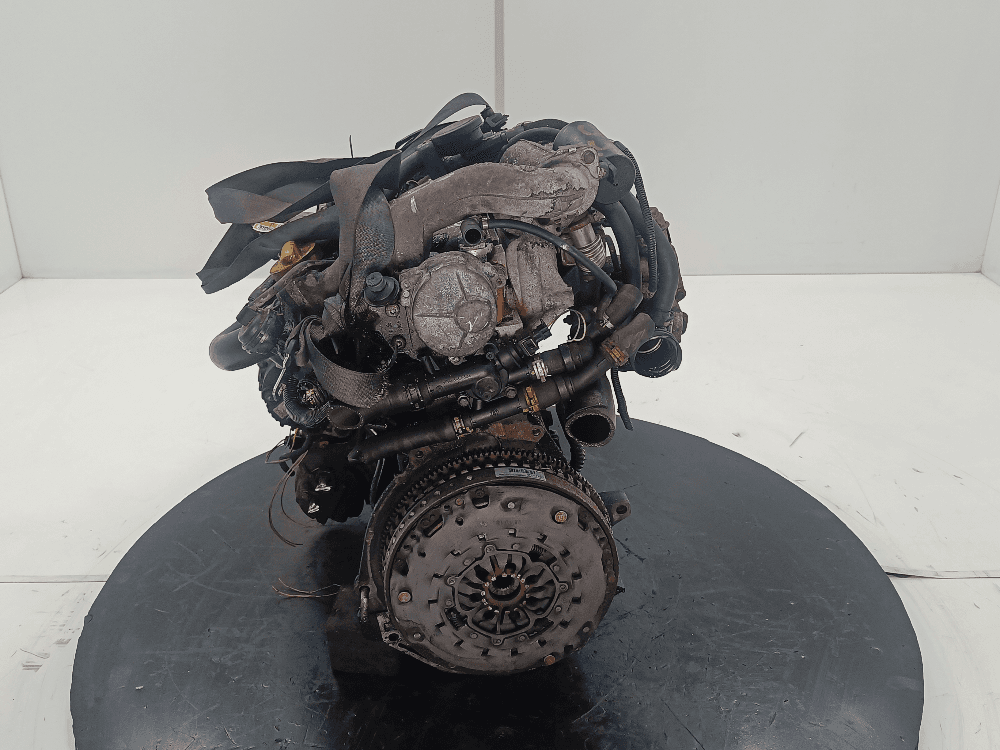 Двигатель к Renault Scenic 2 (03-06)