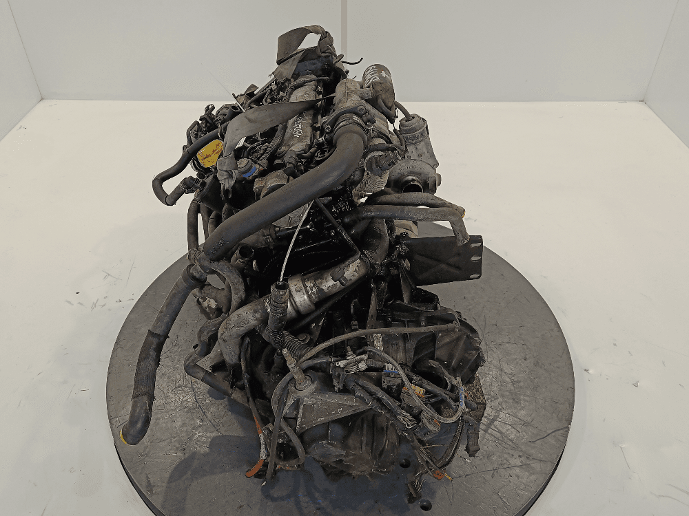 Двигатель к Renault Laguna 2 (01-05)