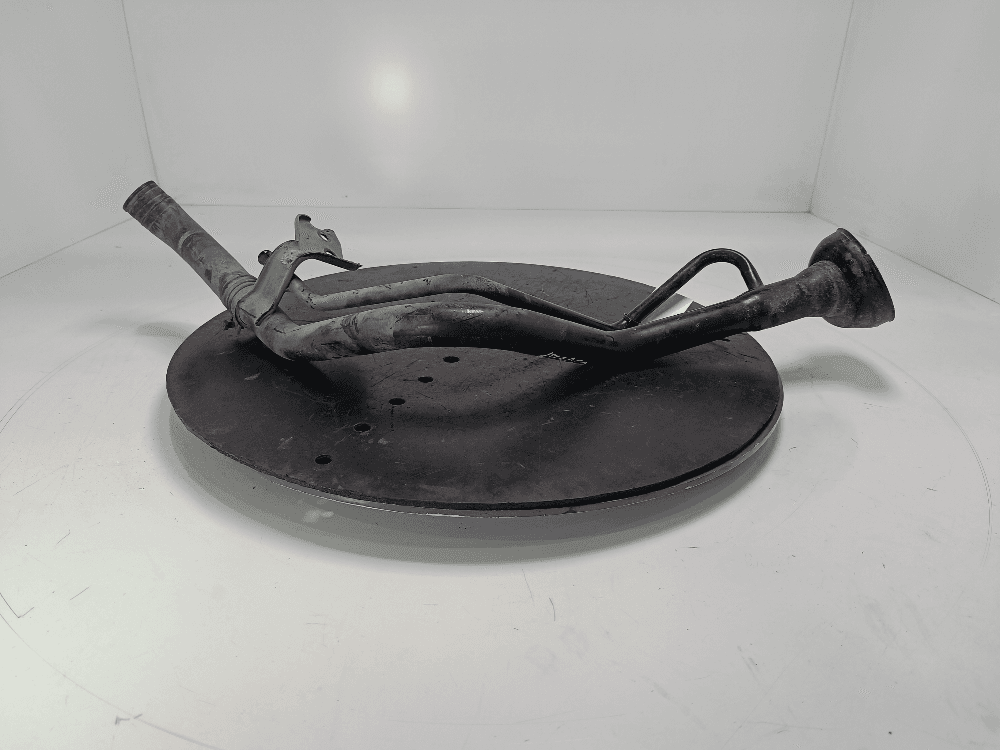 Горловина топливного бака к Nissan  Almera N16 (00-03)