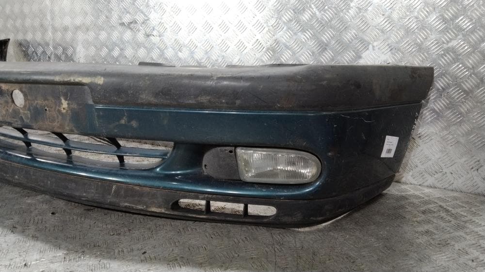 Бампер передний к Renault Laguna 1 (93-98)
